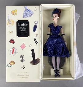 2009 Mattel Silkstone Barbie LE Parisienne Pretty Fashion Doll