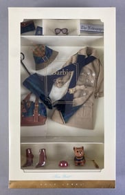 2005 Mattel Barbie LE True Brit Accessory Fashion Pack