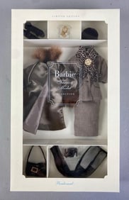 2000 Mattel Barbie LE Boulevard Fashion Set