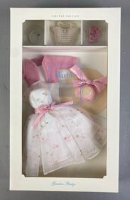 2000 Mattel Barbie LE Garden Party Fashion Set