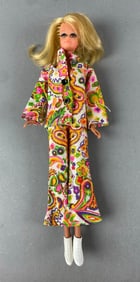 Vintage Mattel Barbie Blonde TNT Fashion Doll