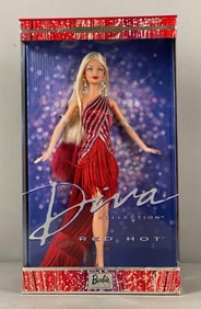 2002 Mattel Barbie Red Hot Fashion Doll
