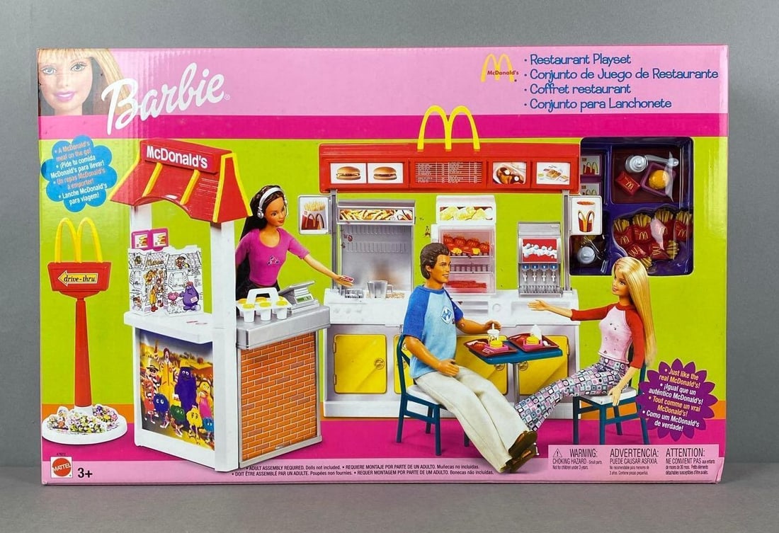 2003 Mattel Barbie McDonalds Restaurant Playset (1 of 3)