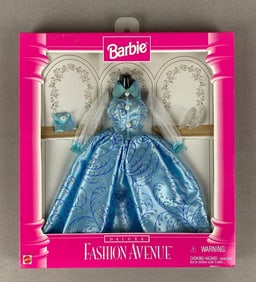 1996 Mattel Barbie Deluxe Fashion Avenue Outfit