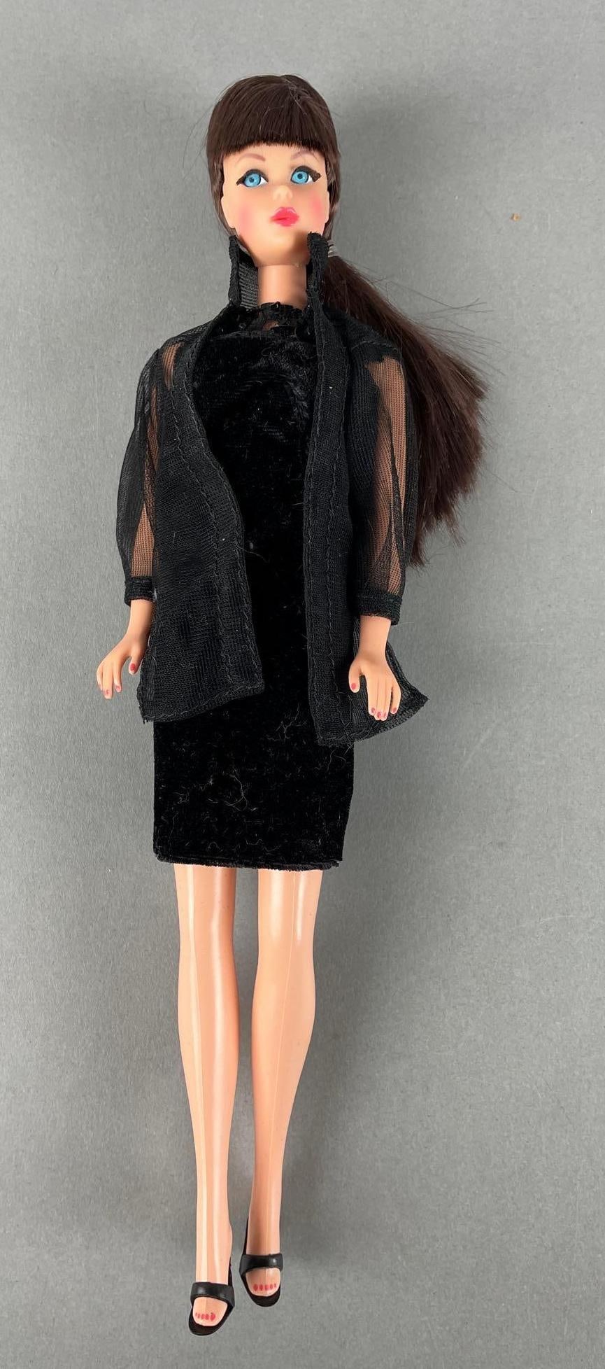 Reproduction Mattel Barbie Fashion Doll: Black magic outfit