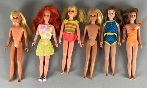 Group of 6 Vintage Skipper Fashion Dolls