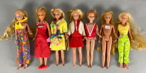 Group of 7 Mattel Skipper Fashion Dolls