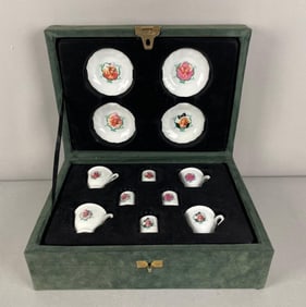 1994 Chilton Barbie Holiday China Tea Set