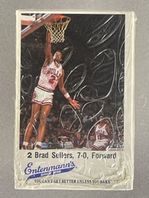 Rare 1988 Entenmanns Chicago Bulls Factory Sealed Team Set