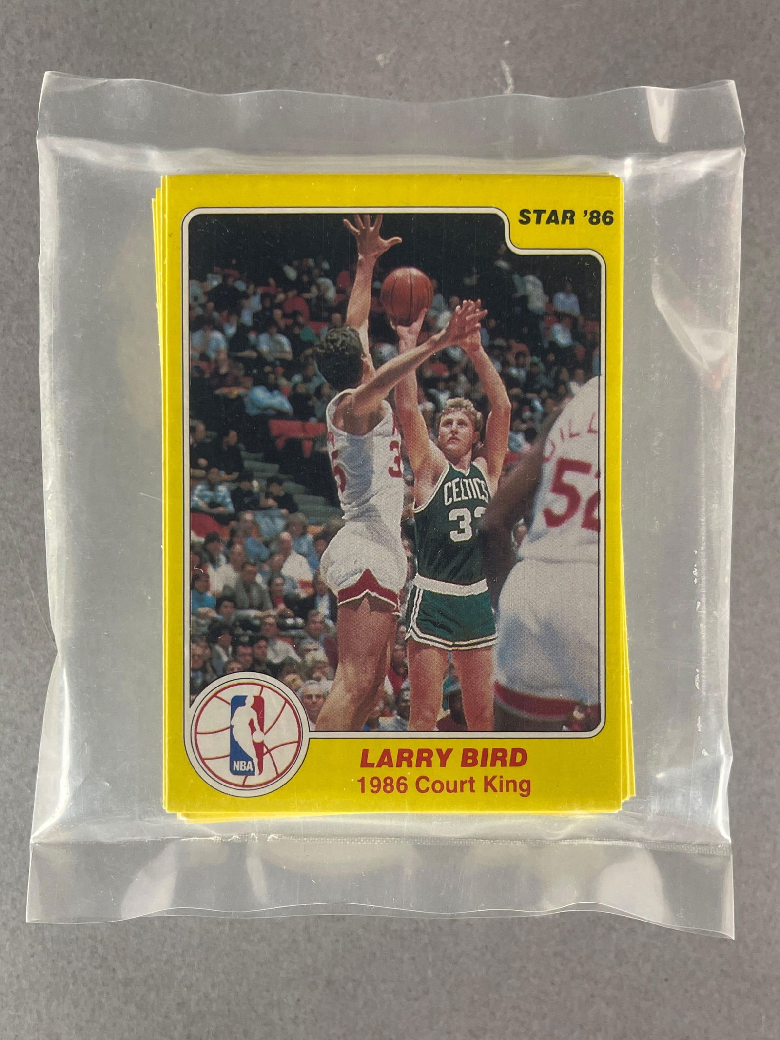 1986 Star Court Kings Factory Sealed Bag with Michael Jordan (1 of 2)