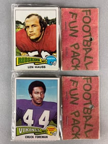 2 - 1975 Topps Football West Corps Cello Fun Packs Chuck Foreman on Top
