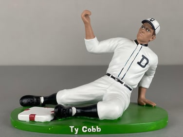Rare 2009 Hartland Ty Cobb Figurine Statue 29/100