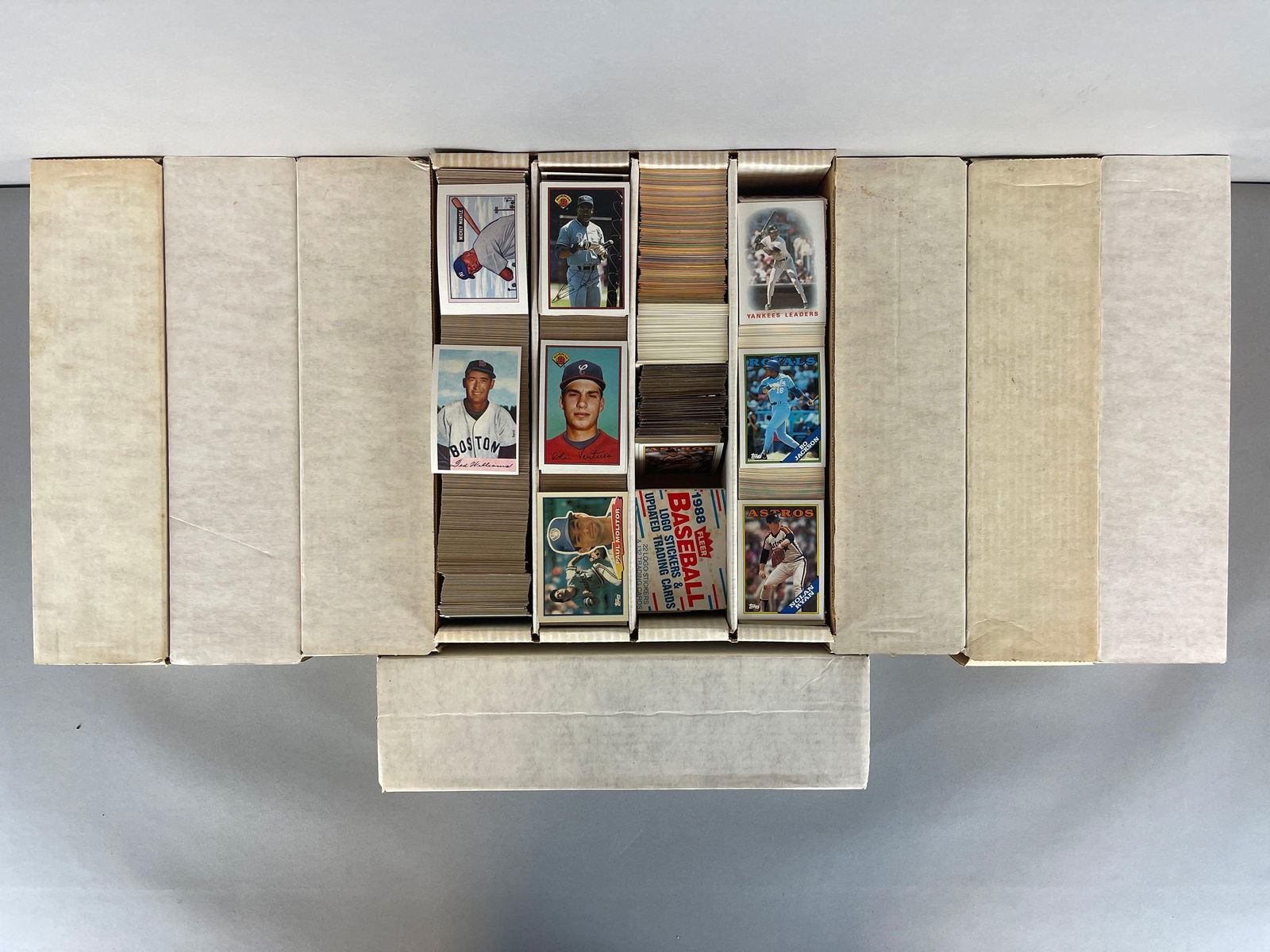 7500+ 1980s - 90 Baseball Cards with HOFs, Stars, and Rookies (1 of 3)