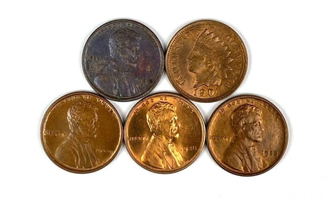 Group of 5 US Lincoln Cents