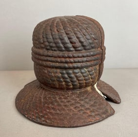 Antique Cast Iron String Holder