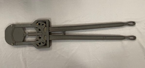 Antique Leavitt Dehorning Clipper