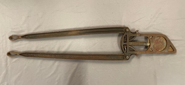 Antique Leavitt Dehorning Clipper