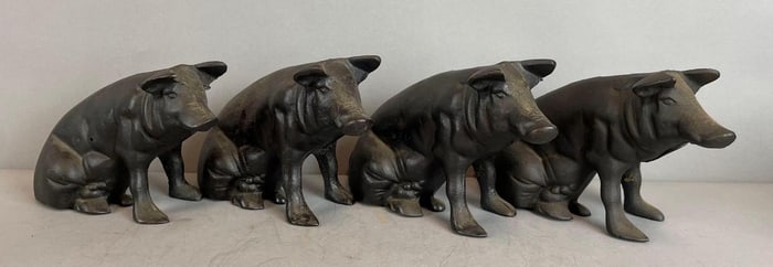 Group of Vintage Cast Iron Chicago Stockyards Souvenir Pig Banks