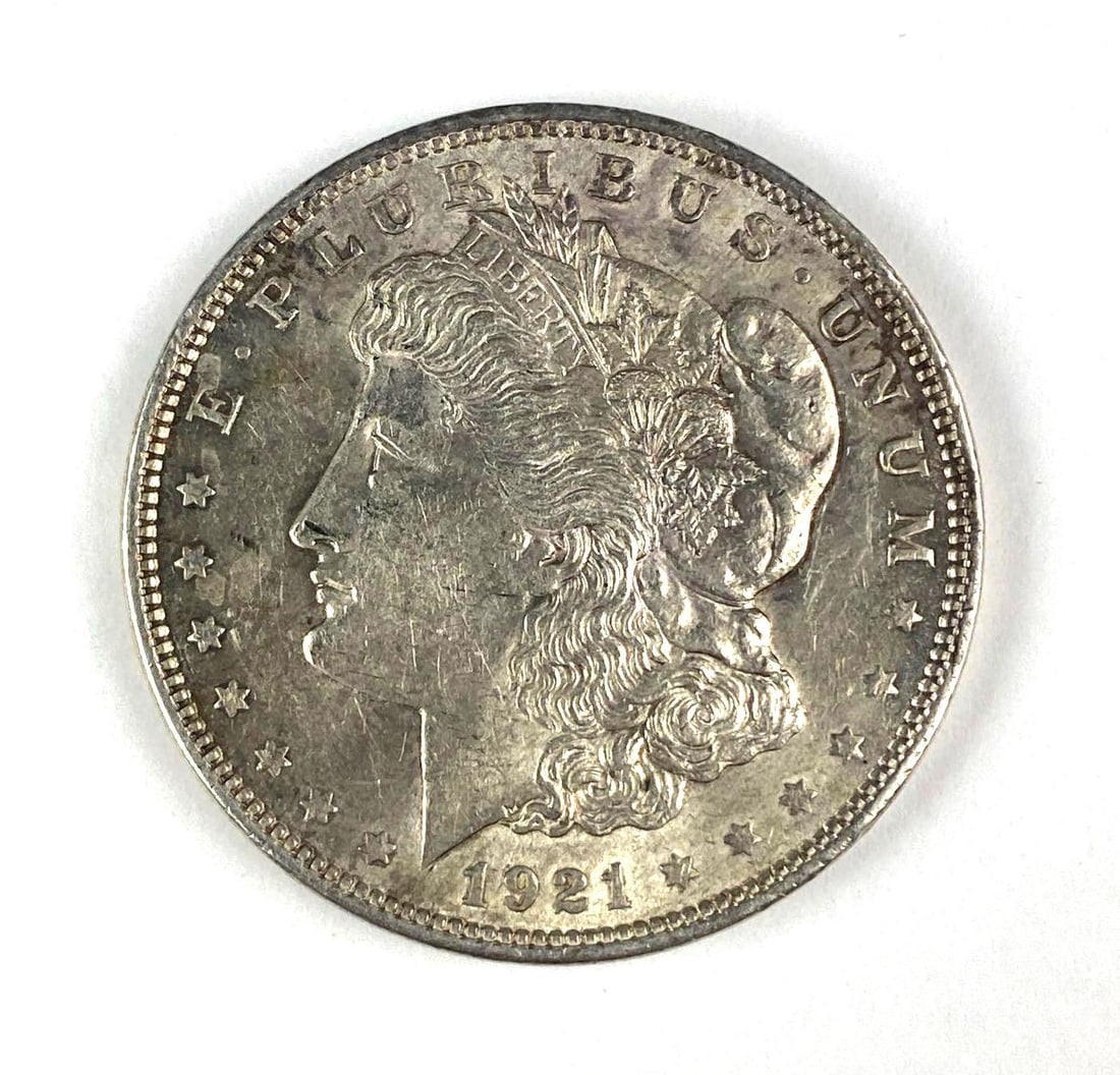 1921 US Morgan Silver Dollar (1 of 2)