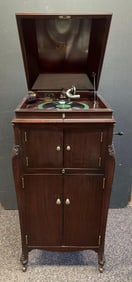 Antique Victor Victrola XX-XIV Phonograph