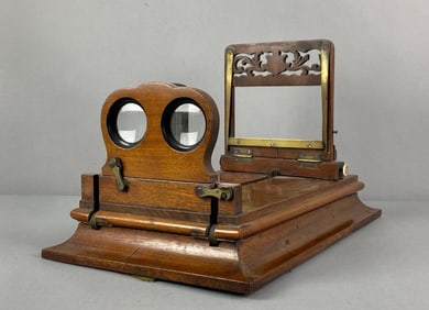 Antiwue Wood Desk Stereoscope