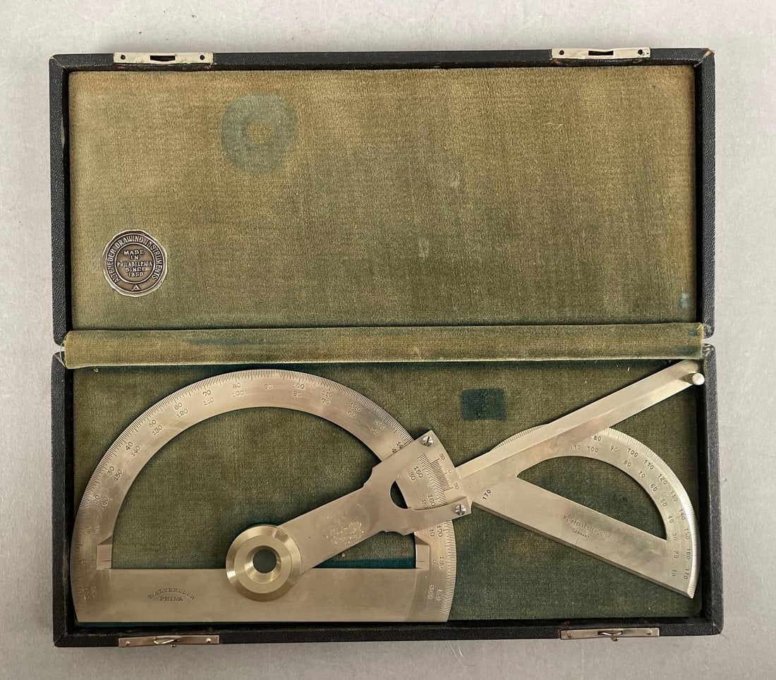 Vintage Alteneder Protactor Kit: Case measures 4 3/4" x 10 1/2"