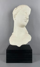 Plaster Venus de Milo Sculpture with Base