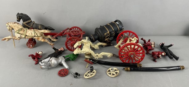 Reproduction Cast Iron Horse Drawn Fire Pump Wagon for Parts