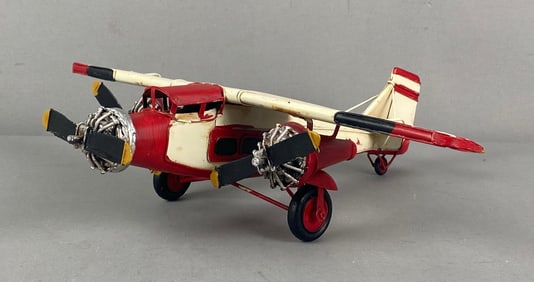 Passenger Prop Plane Metal Model