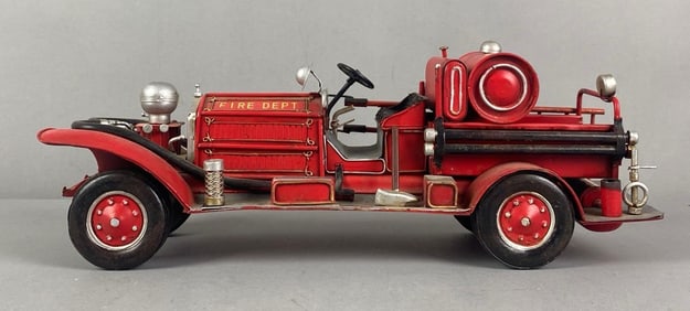 Hobby Lobby 1926 Replica Firetruck Metal Model