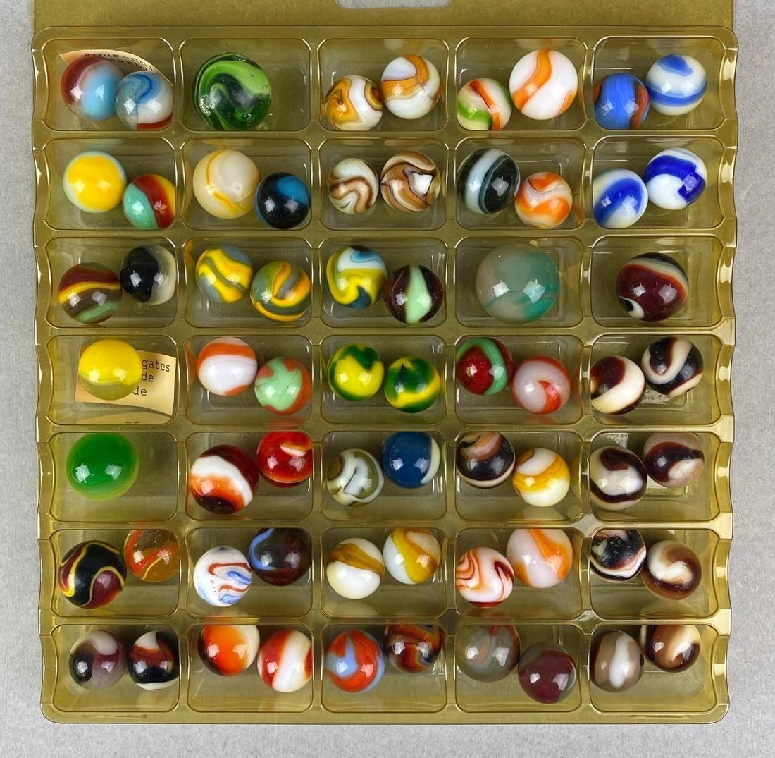 Group of Assorted Vintage Marbles (1 of 3)