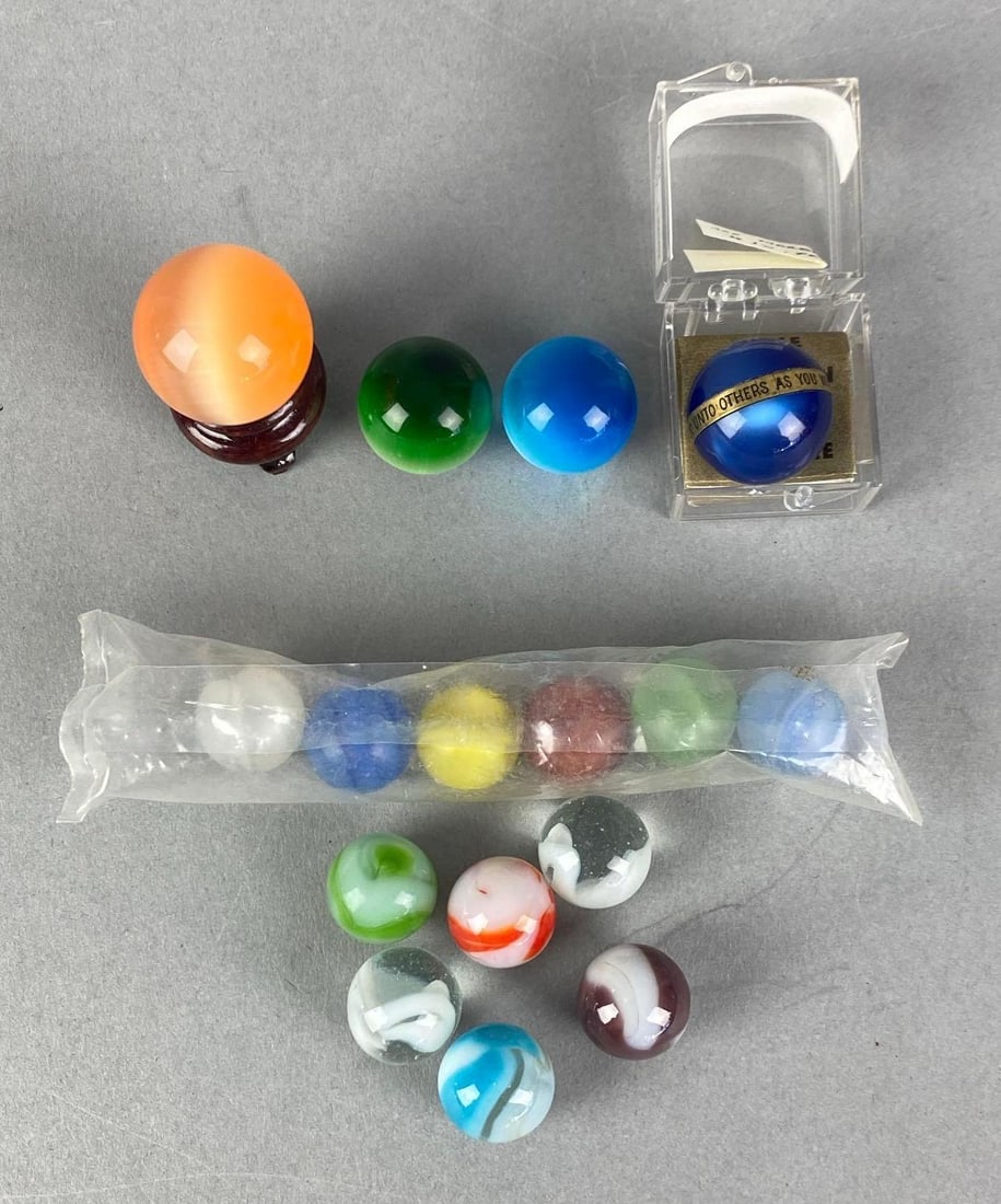 Group of Assorted Glass Marbles: Largest measures .95”