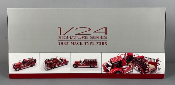 Lucky Signature Series 1935 Mack Type 75BX Die-Cast Fire Truck