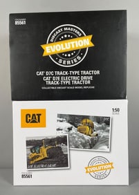 Diecast Masters Evolution Series Caterpillar Track Type Tractor Set