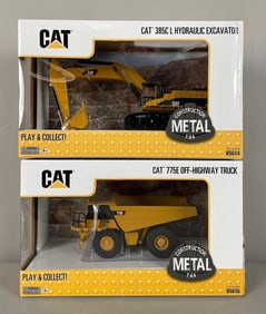 Group of 2 Diecast Masters Caterpillar Construction Equipment