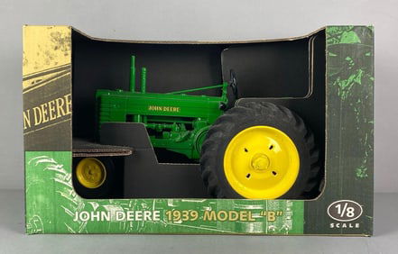 Country Classics John Deere 1939 Model B Tractor