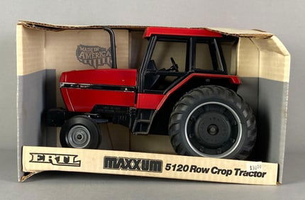 ERTL Case International Maxxim 5120 Row Crop Tractor