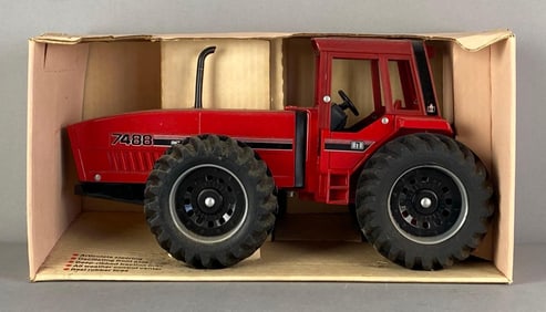 ERTL International 7488 Die-Cast Tractor