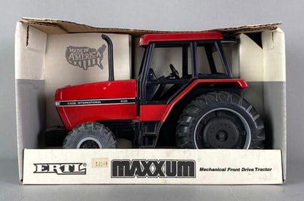 ERTL International Maxxim Mechanical Front Drive Tractor