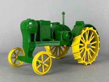 ERTL John Deere Waterloo Boy Die-Cast Tractor