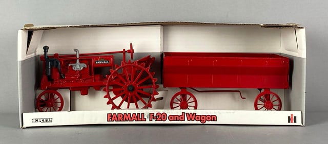 ERTL Farmall F-20 Tractor and Wagon