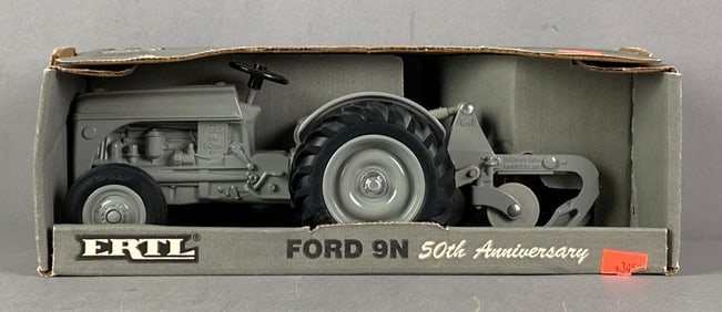 ERTL Special Edition Ford 9N Tractor