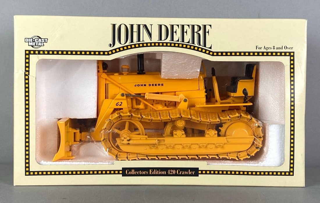 ERTL John Deere 420 Die-Cast Crawler (1 of 3)