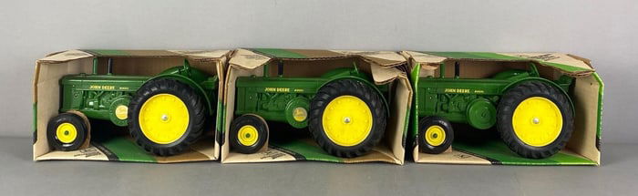 Group of 3 ERTL John Deere 1949/1954 Model R Tractors