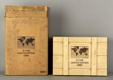 1989 ERTL LE JI Case Die-Cast Vehicle Set