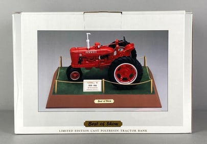 SpecCast LE McCormick Farmall M Tractor Polyresin Bank