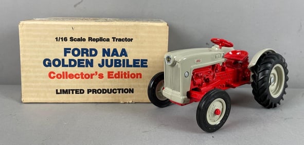 Ertl Collectors Edition Ford NAA Golden Jubilee Tractor