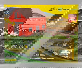 Ertl John Deere Barn Playset