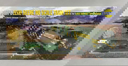 Athearn HO Scale John Deere Train Set