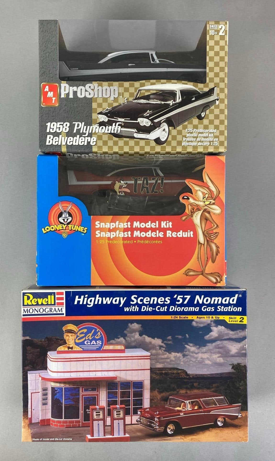 Group of 3 1950s Muscle Car Plastic Model Kits (1 of 3)
